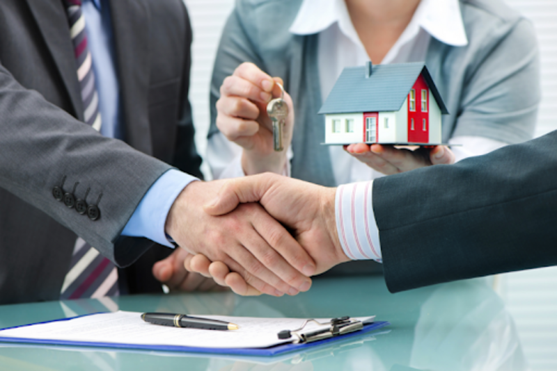 Mua bán nhà đất có nên làm thủ tục vay ba bên không