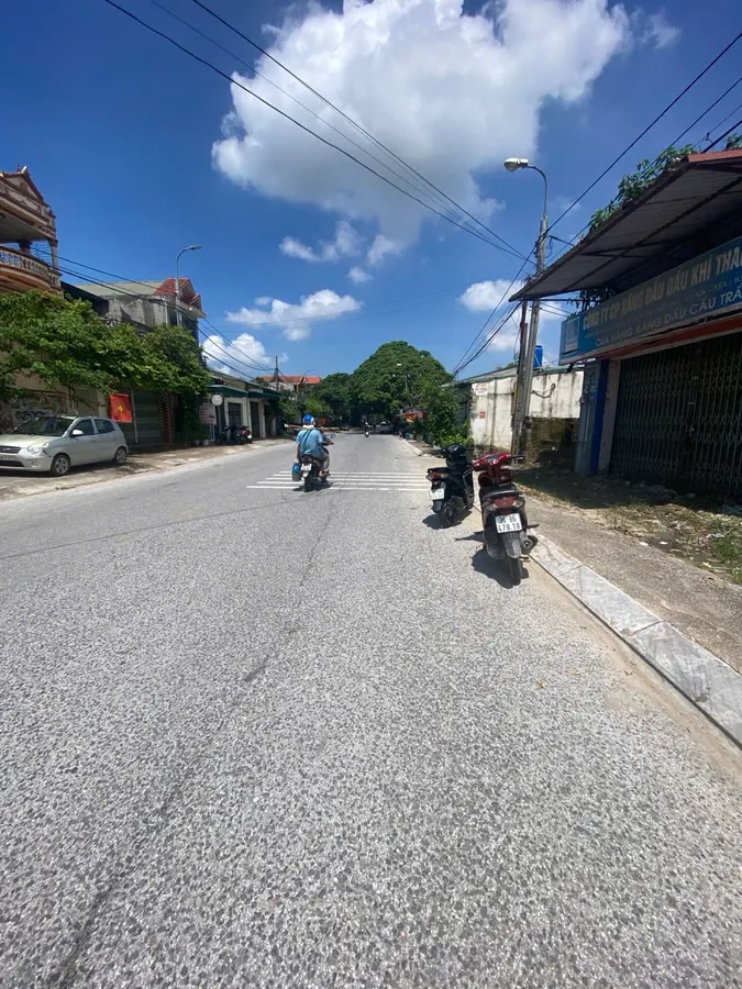 Bán lô đất 2 mặt tiền 257m2 view sông nhà lê - trục chính quốc lộ 47, xã đông tân Thanh Hóa