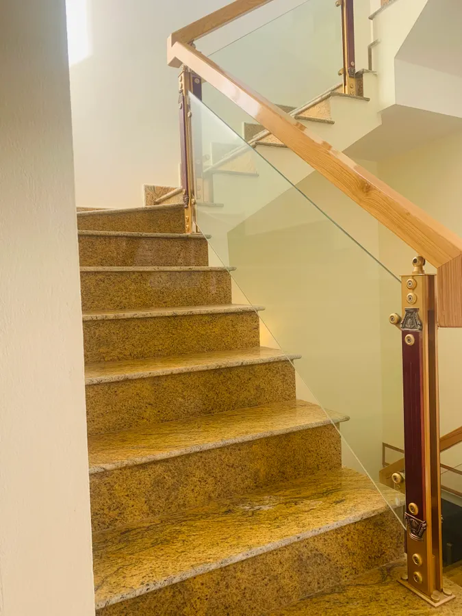 Bán nhà 2,5 tầng 2 mặt tiền đường Quang Trung - trung tâm tp Thanh Hóa