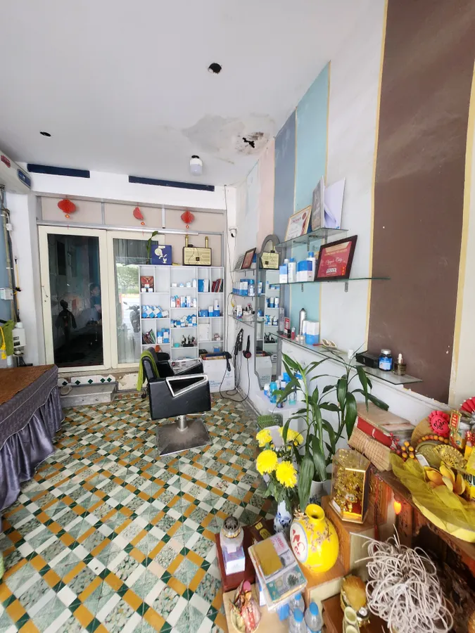 Bán đất tặng nhà 1 tầng 1 tum mặt Quốc lộ 1A - đường Quang Trung, TP Thanh Hóa