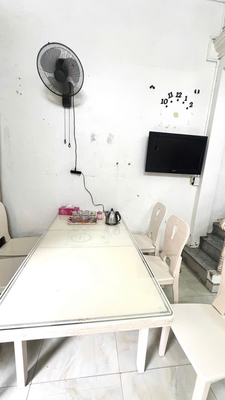 Bán nhà 2 tầng gần trục chính Tống Duy Tân - phường Ba Đình, chỉ 1,7 tỷ