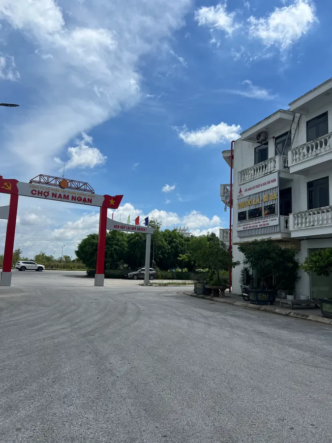 Bán nhà 3 tầng xây mới tại khu DV thương mại - siêu thị + Chợ Nam Ngạn mới, Thanh Hóa