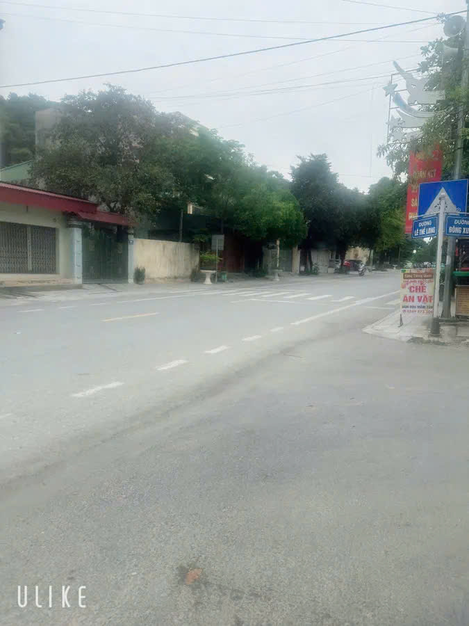 Bán lô đất 63,5m² tặng nhà cấp 4 mặt đường 26m - Đông Sơn | vị trí đẹp, giá chỉ 2,3 tỷ