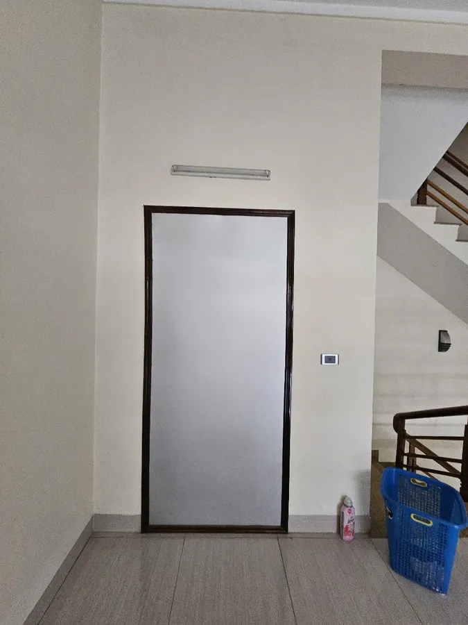 Nhà 4 tầng 3 mặt tiền đẹp hiếm, view sông và hồ Đồng Chiệc - đường Nguyễn Thiếp, TP Thanh Hóa