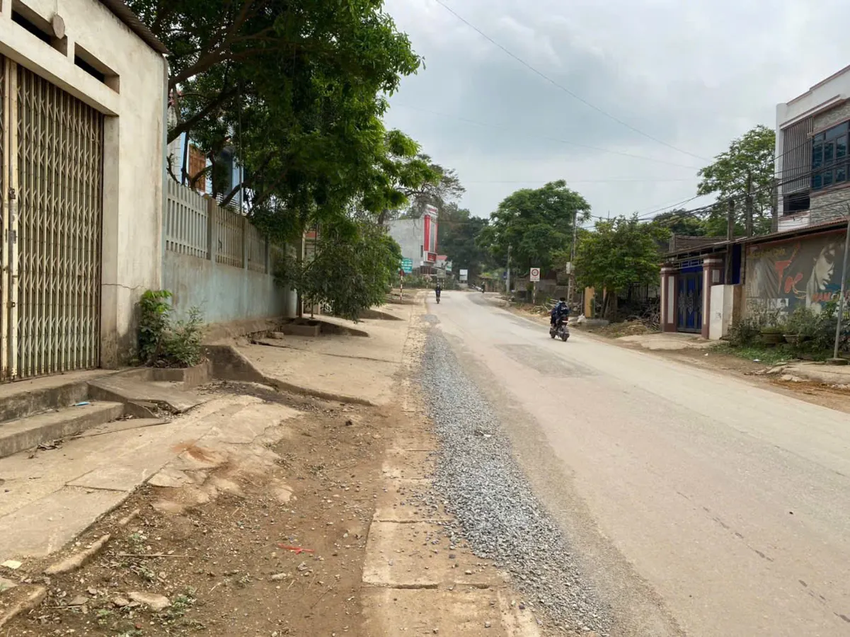 Nhà mặt phố 11m trung tâm thị trấn Kim Tân, Thạch Thành