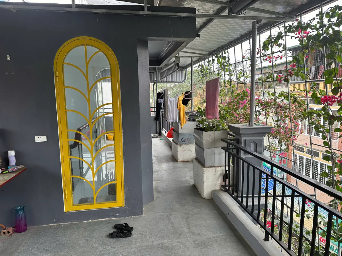 Nhà 3 tầng mặt tiền gần 14m khu chợ Vườn Hoa - trung tâm TP Thanh Hóa