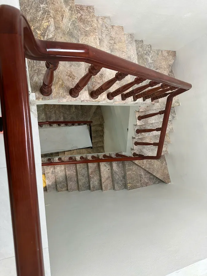 Nhà 3 tầng mặt tiền gần 14m khu chợ Vườn Hoa - trung tâm TP Thanh Hóa