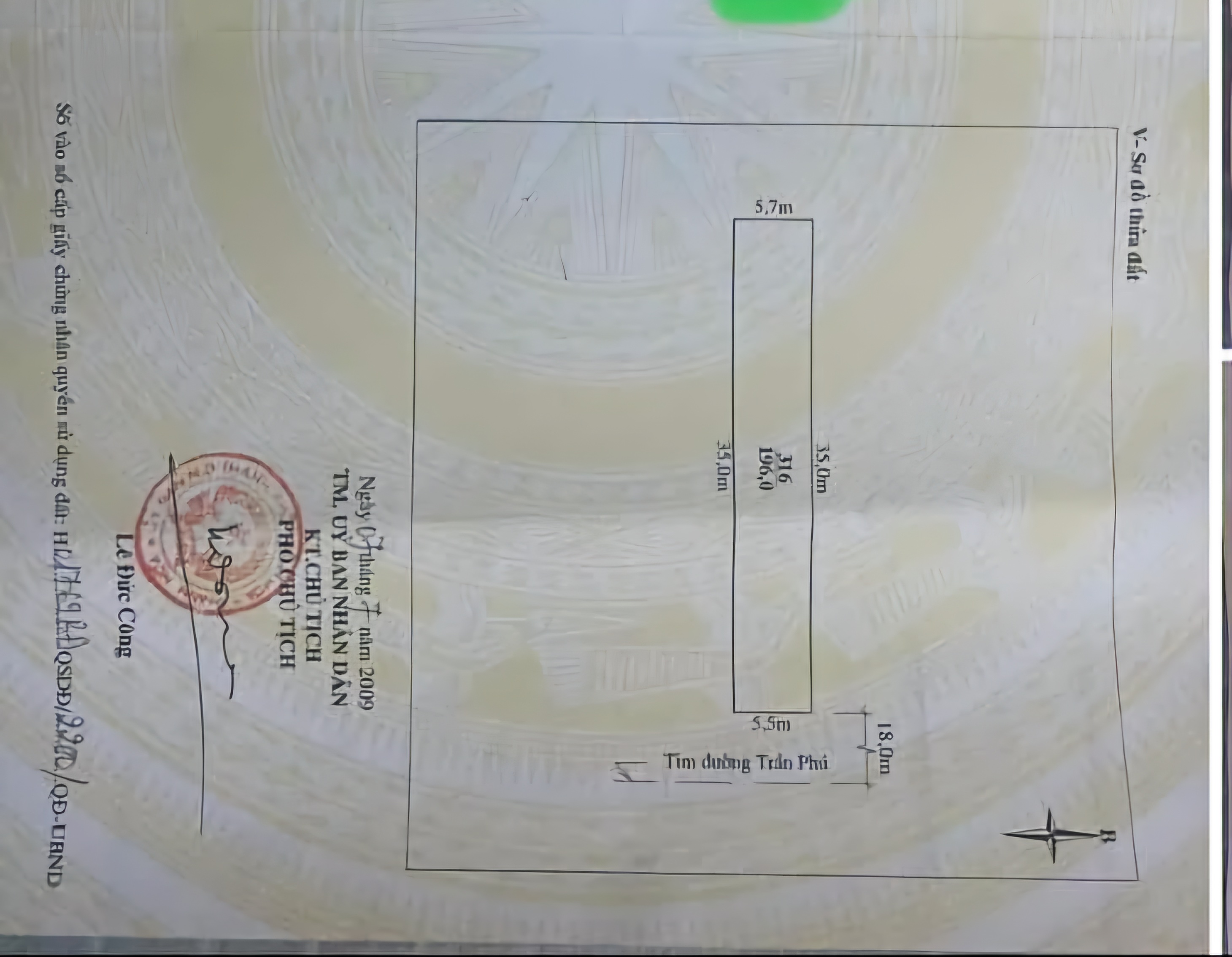 Cần  bán nhà số 498 nằm trên trục đường Trần Phú ,tuyến phố sầm uất bậc nhất thành phố.