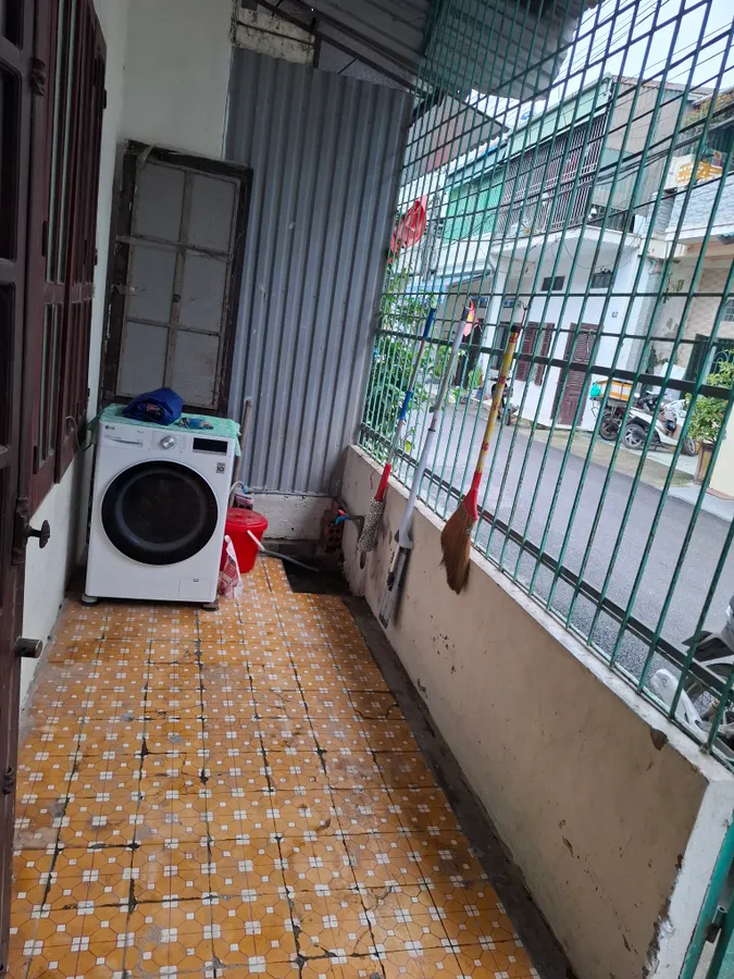 Bán nhà cấp 4 phường nam ngạn - 71,5m², mặt tiền 5,5m, đường ô tô tránh nhau thoải mái