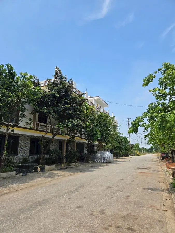 Bán lô đất 125m² mb 4869 phường Đông Tiến - đối diện khu sinh thái, gần cao tốc, giá chỉ 1.1 tỷ