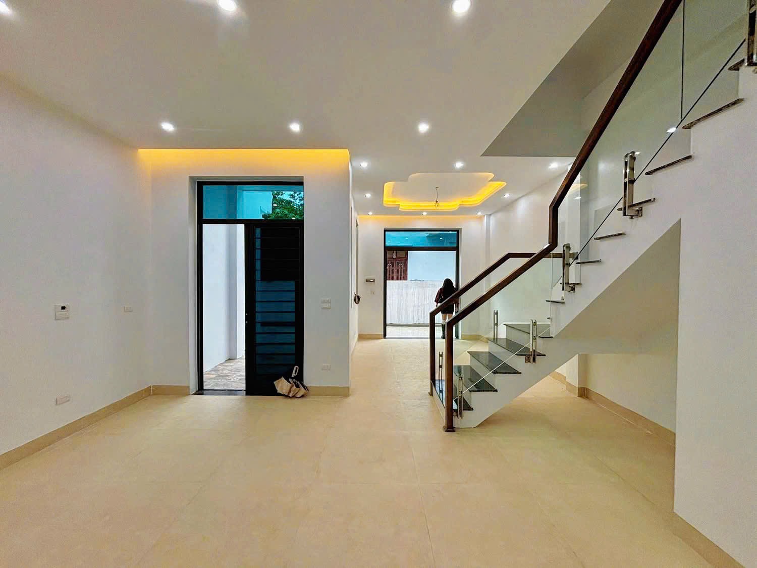 Bán nhà 3 tầng tại phường hạc thành