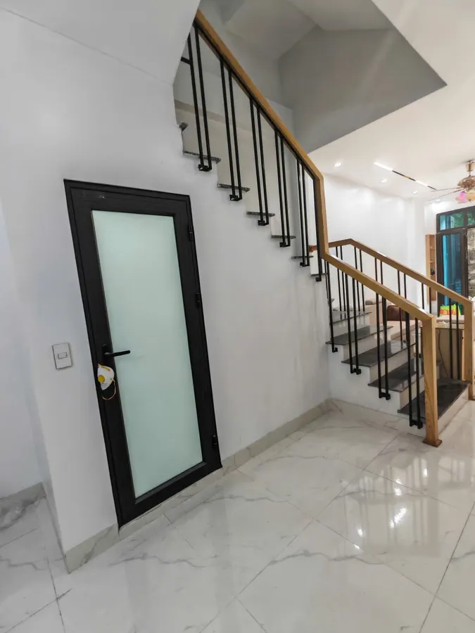 Bán nhà 3 tầng gần trường Đông Thọ - 45m², đường ô tô, chỉ hơn 2 tỷ