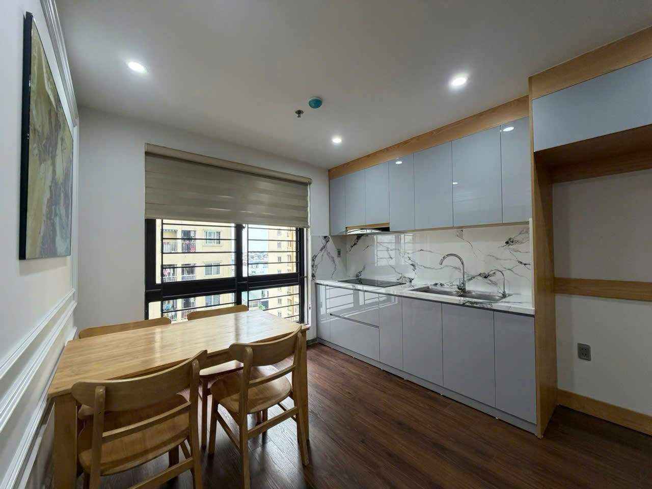 Bán căn hộ ruby - 3 ngủ, full nội thất đẹp, view thoáng, nhỉnh 2xxx