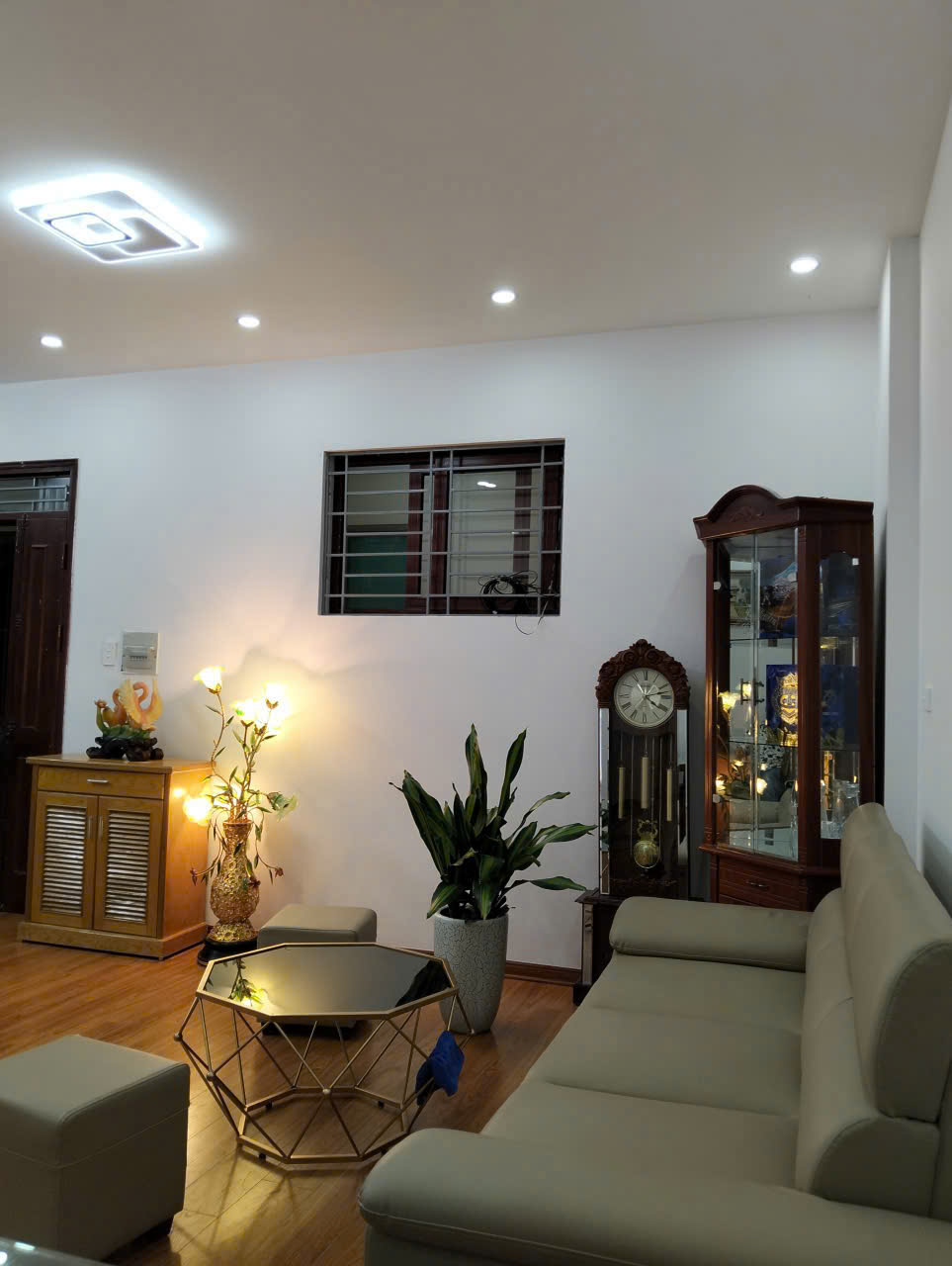 Bán nhanh căn hộ phú sơn ct4 tầng trung - 60m², full nội thất, hướng nam mát