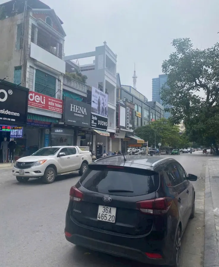 Bán nhà 3 tầng phố Cao Thắng tp Thanh Hóa - vị trí đắc địa, trục kinh doanh sầm uất