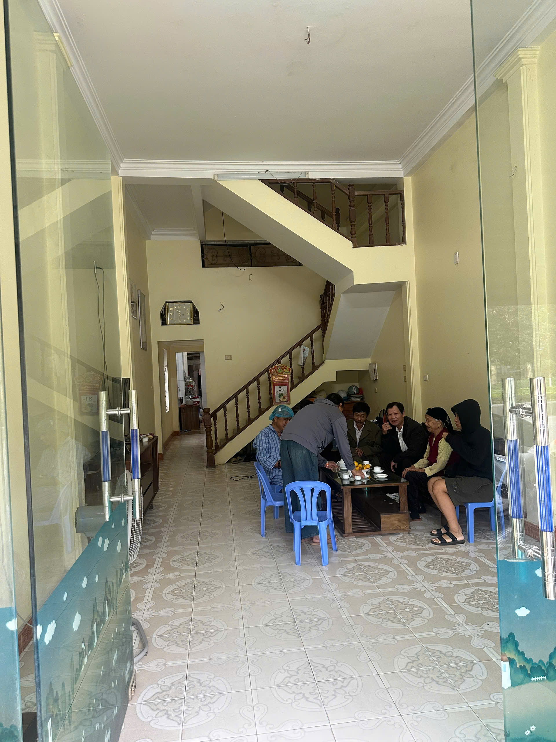 Nhượng nhà 2,5 tầng 98m² trục chính Quốc Lộ 47 Lễ Môn - mặt tiền 4,02m thuận kinh doanh