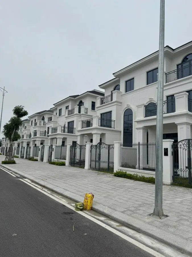 Bán gấp biệt thự Central Riverside Thanh Hoá - mặt đại lộ nam Sông Mã - cạnh VinHomes star city