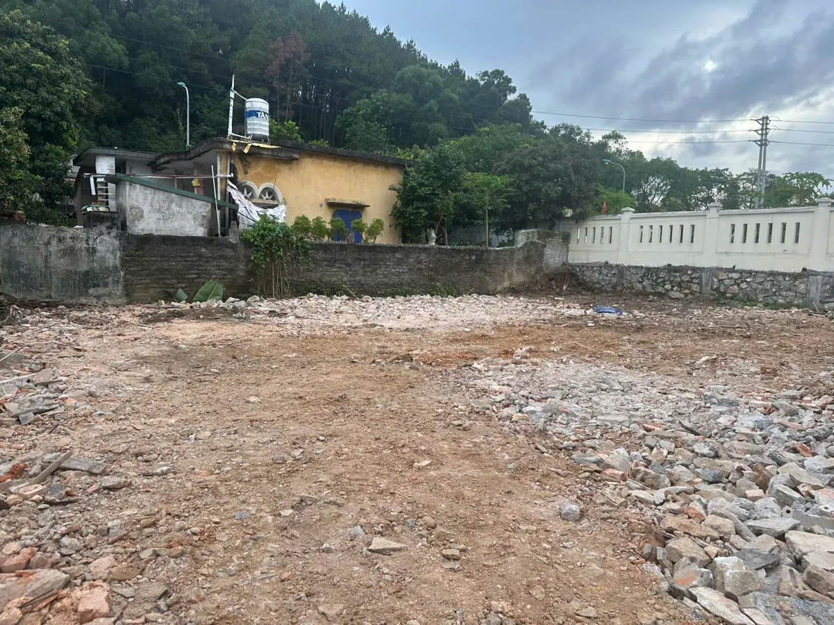 Bán đất phường Đông Tiến, Đông Lĩnh cũ siêu rộng 240m2 mặt tiền 15m giá mềm