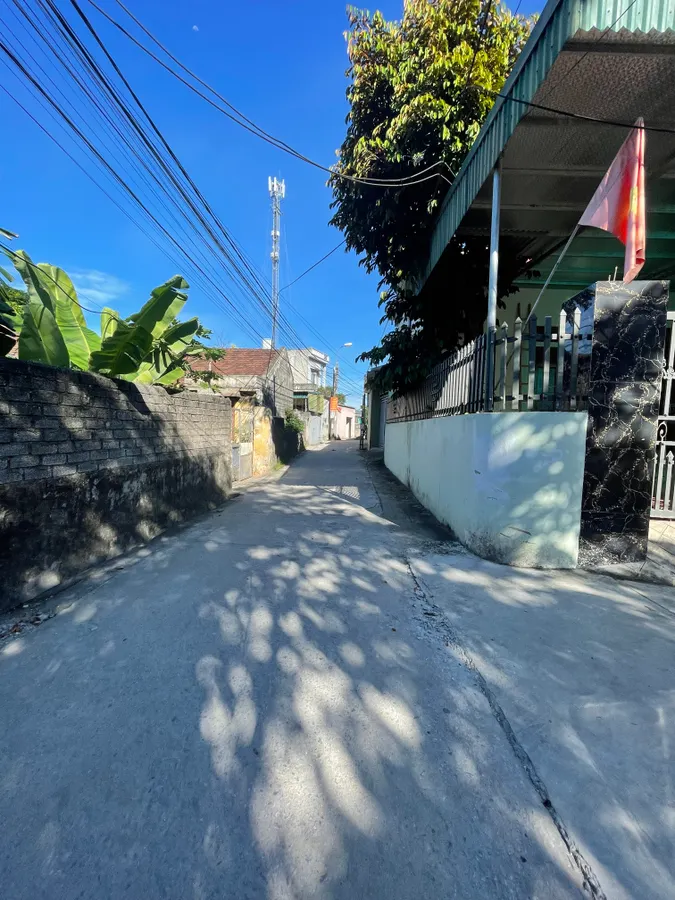 Bán lô đất tặng nhà cấp 4 tại Đông Tân - 158m2 mặt tiền 6,6m