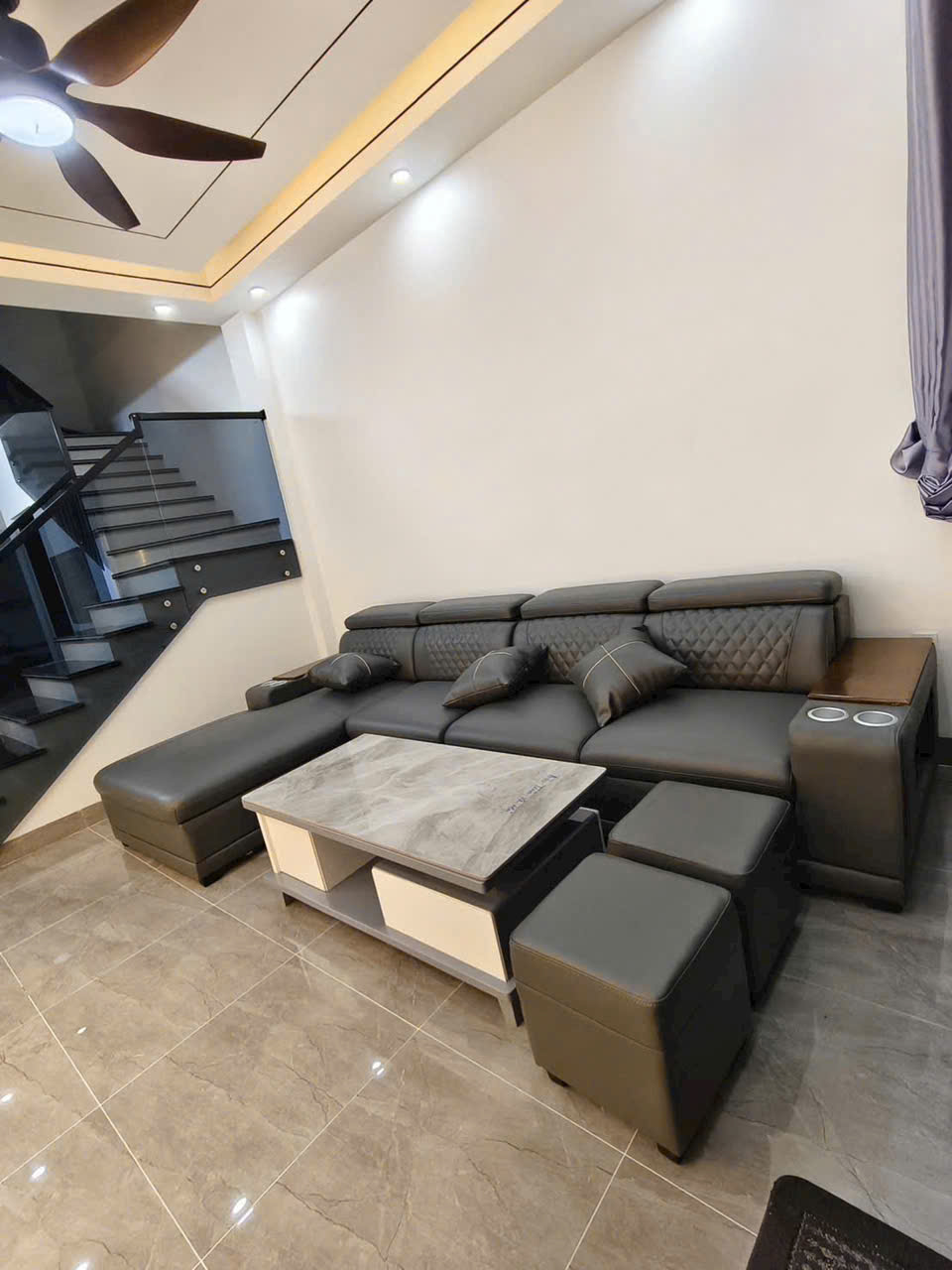 Cần bán nhà mặt đất mới xây tại đông tác, thanh hoá