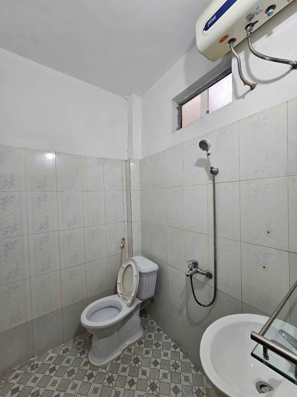 Bán nhà đẹp mới tinh thơm mùi sơn tại Đông Tác - đông thọ - gần BV Hợp Lực, chỉ 1,9 tỷ