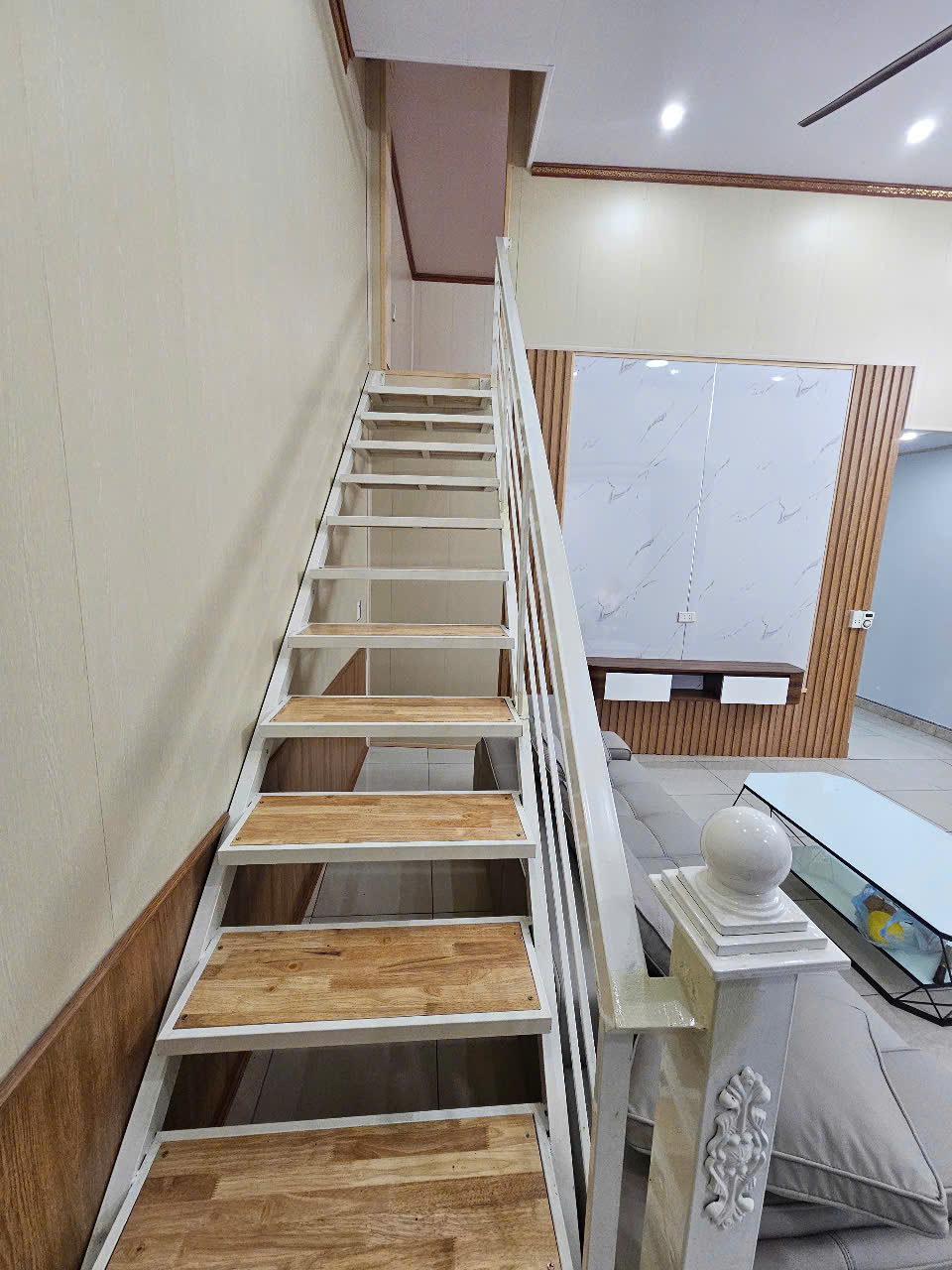 Bán nhà đẹp mới tinh thơm mùi sơn tại Đông Tác - đông thọ - gần BV Hợp Lực, chỉ 1,9 tỷ