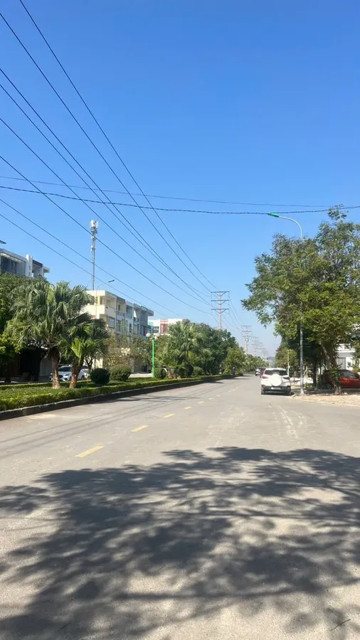 Bán nhà 4 tầng có thang máy đường đôi Đặng Việt Châu - kđt An Hoạch - nhà đẹp vào ở ngay