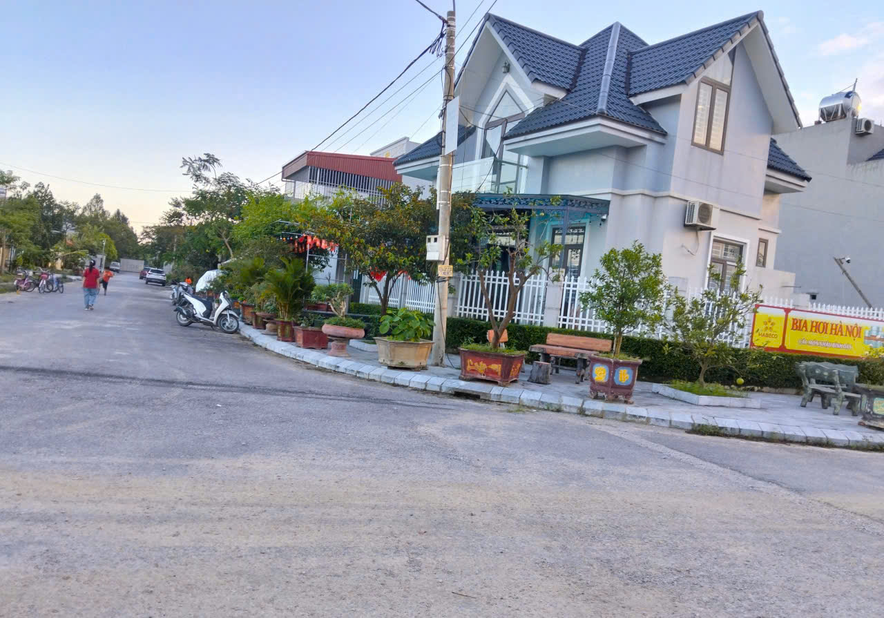 Cần tiền bán gấp 2 lô đất mb 2776 An Hưng - đất đẹp, trúng đấu giá, chuẩn bị ra sổ