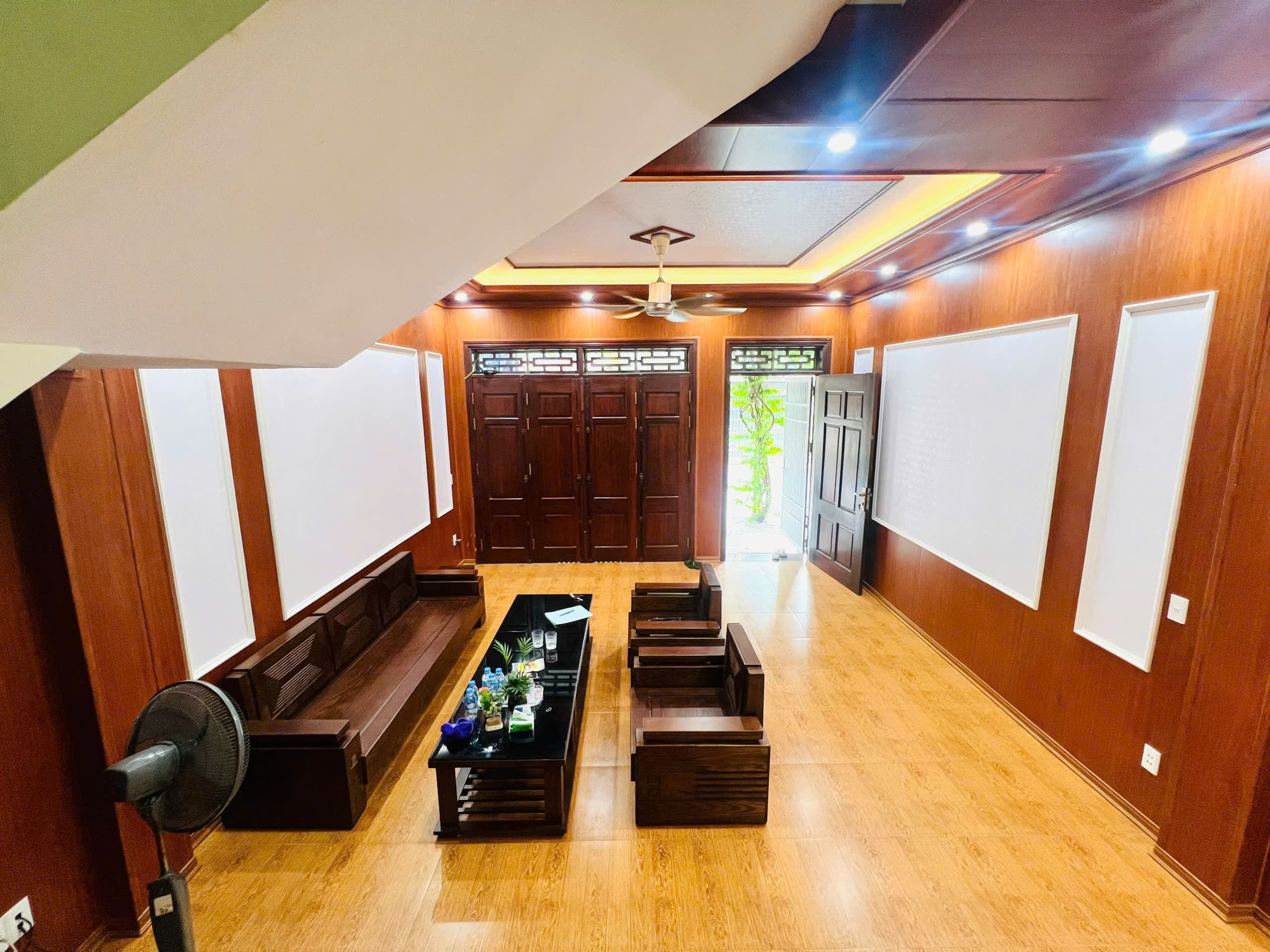 Bán nhà 3 tầng mbqh 1245 Đông Thọ - 83m², áp ve thoáng, trung tâm tp Thanh Hóa