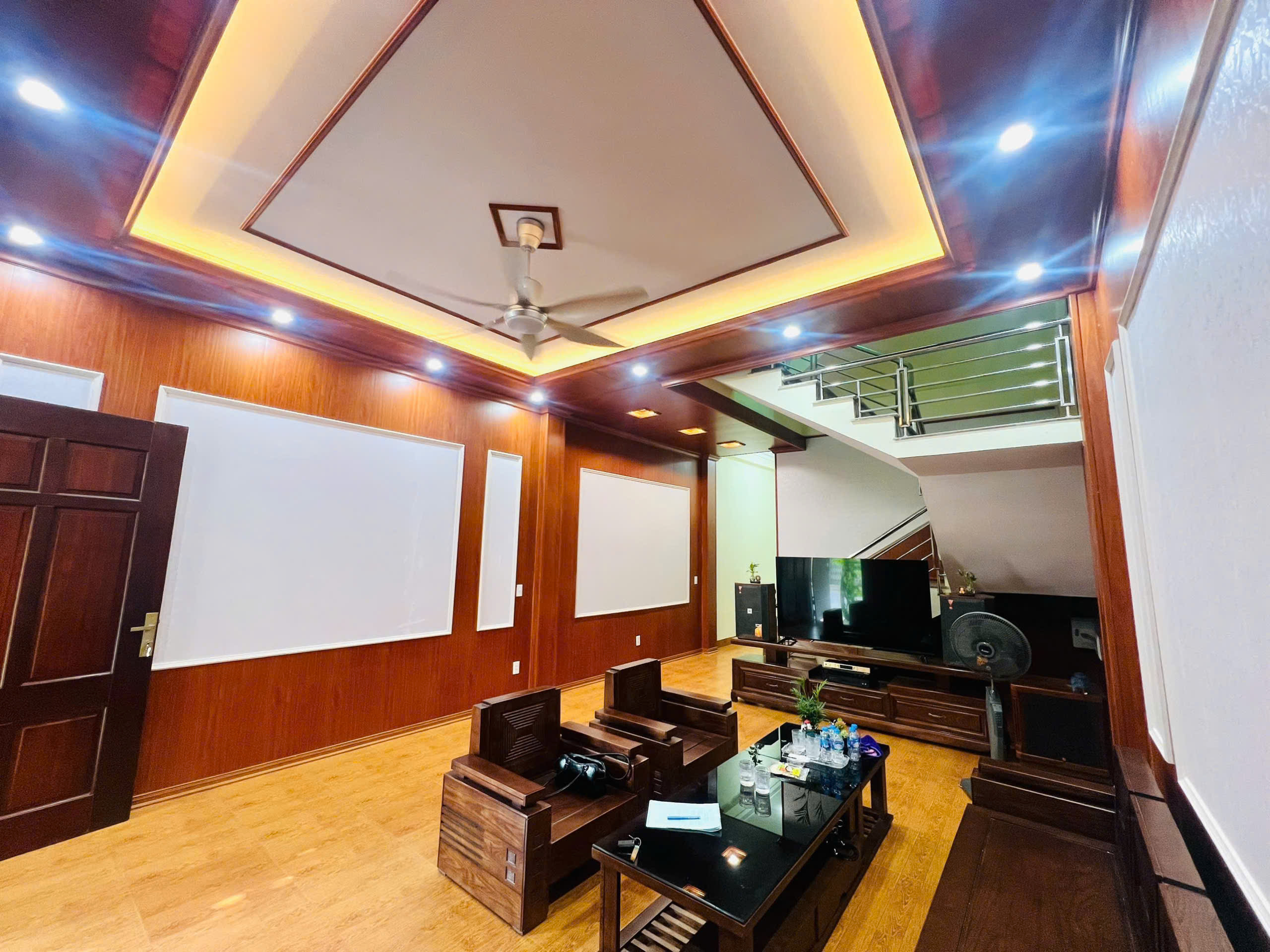 Bán nhà 3 tầng mbqh 1245 Đông Thọ - 83m², áp ve thoáng, trung tâm tp Thanh Hóa