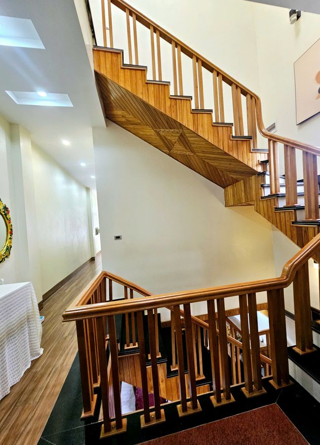 Nhà 3 tầng mặt đường Cesdp mb Hồ Sen Quảng Hưng, 122m², mặt tiền 5m, vừa ở vừa kinh doanh