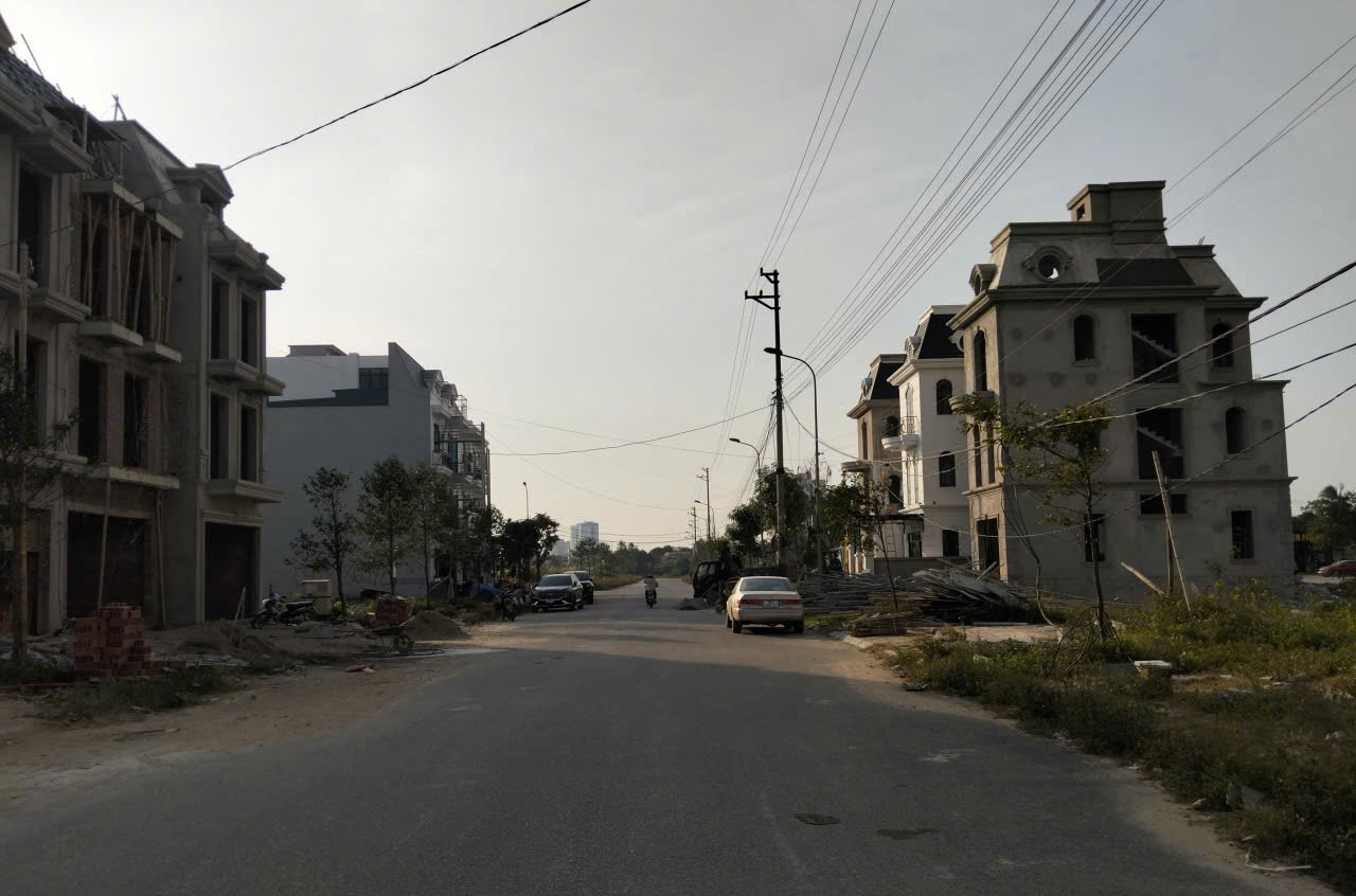 Bán lô đất biệt thự mbqh 3241 Đông Hải - 187,5m² mặt tiền 12,5m, view bigc, giá 7,99 tỷ