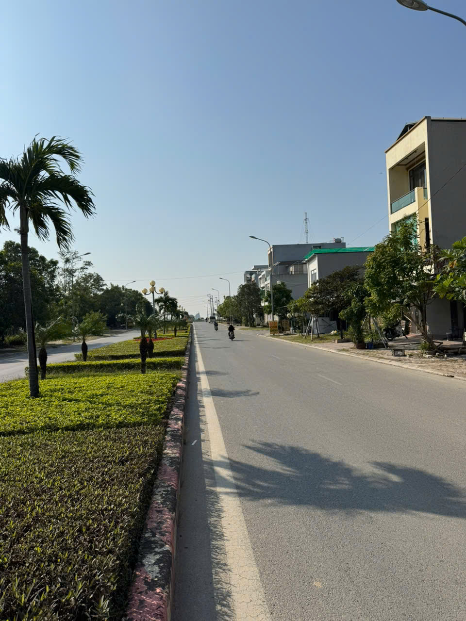 Bán đất tđc núi long mặt đường Trịnh Kiểm 34m - lô 05 mbqh 1606, 78,75m²