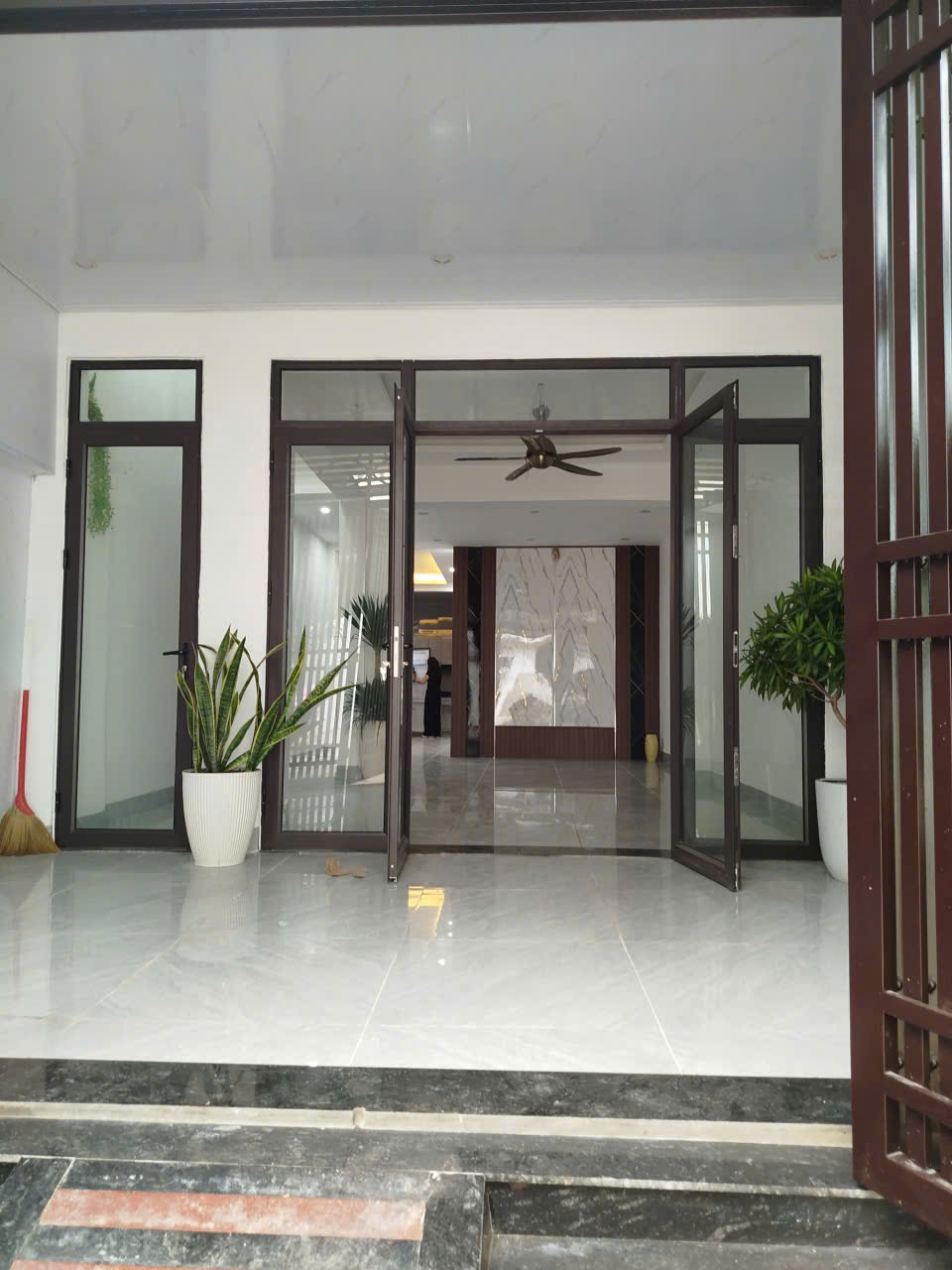 Bán nhà 2 tầng gần đường thành thái phường Đông Thọ, đường rộng hai xe tránh, diện tích 80m²