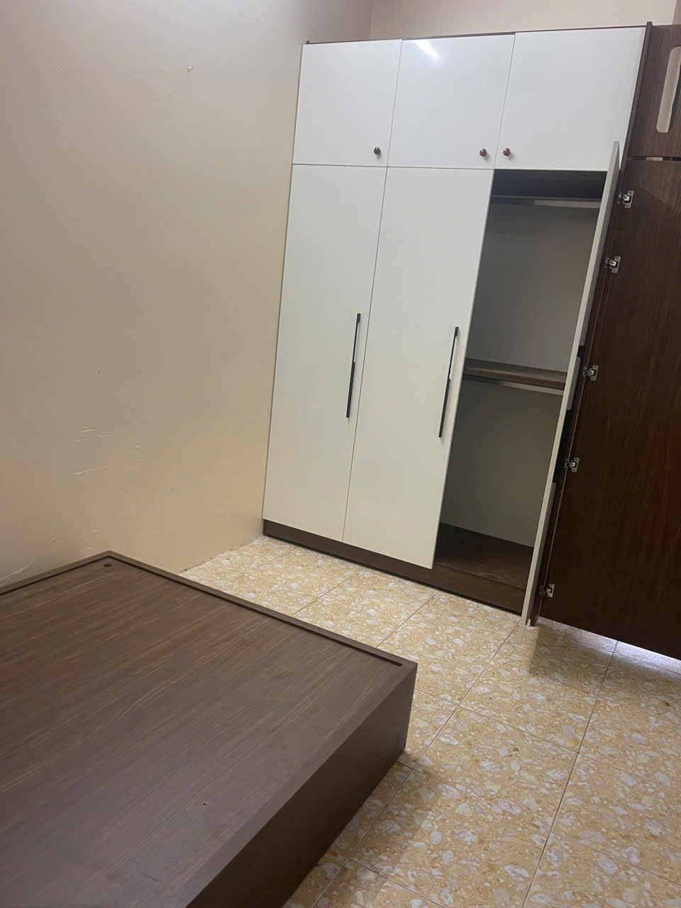 Bán căn hộ chung cư Phú Sơn tầng 11, 2 ngủ 1wc, 54m2, giá 1.28 tỷ