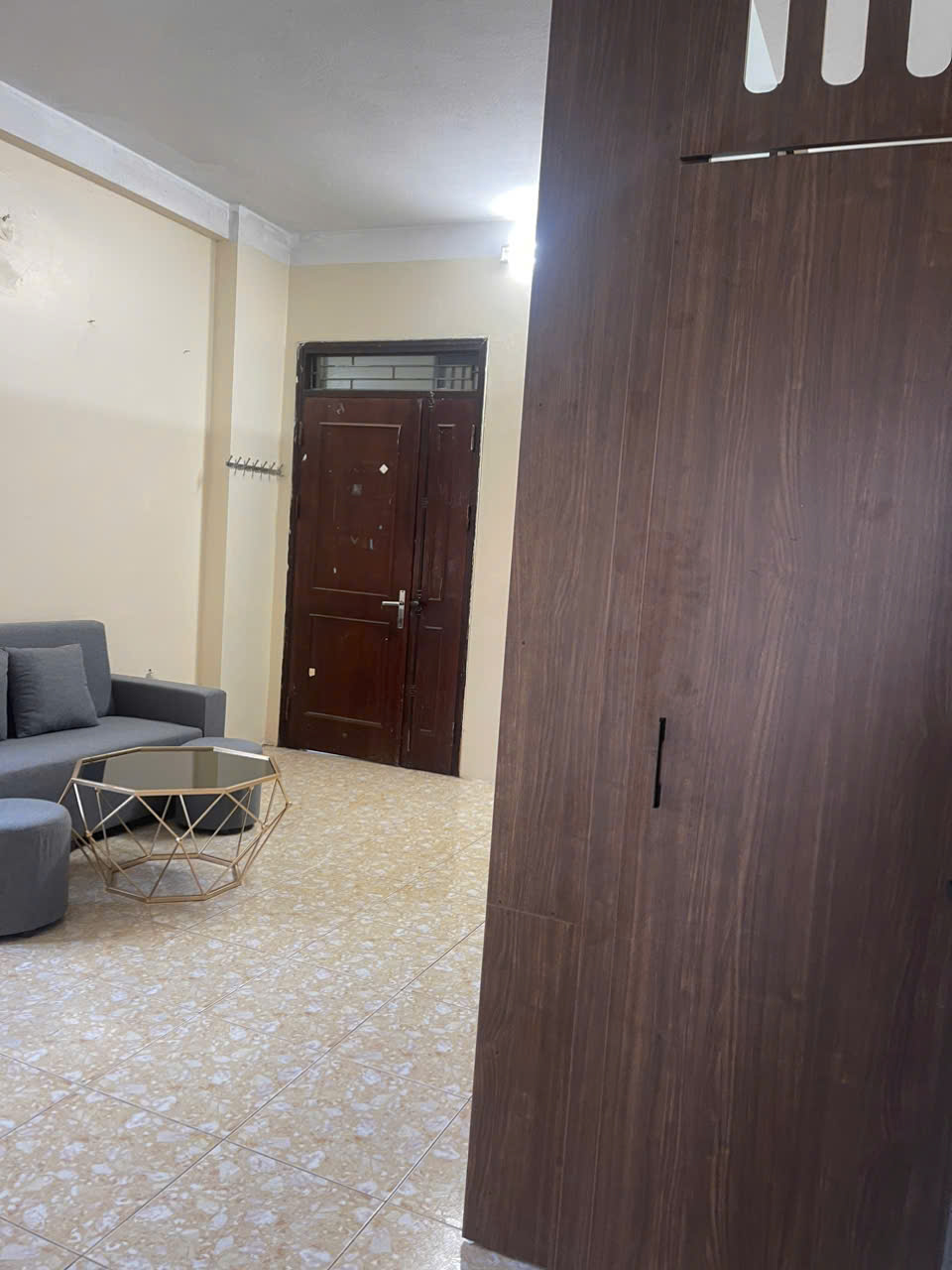 Bán căn hộ chung cư Phú Sơn tầng 11, 2 ngủ 1wc, 54m2, giá 1.28 tỷ