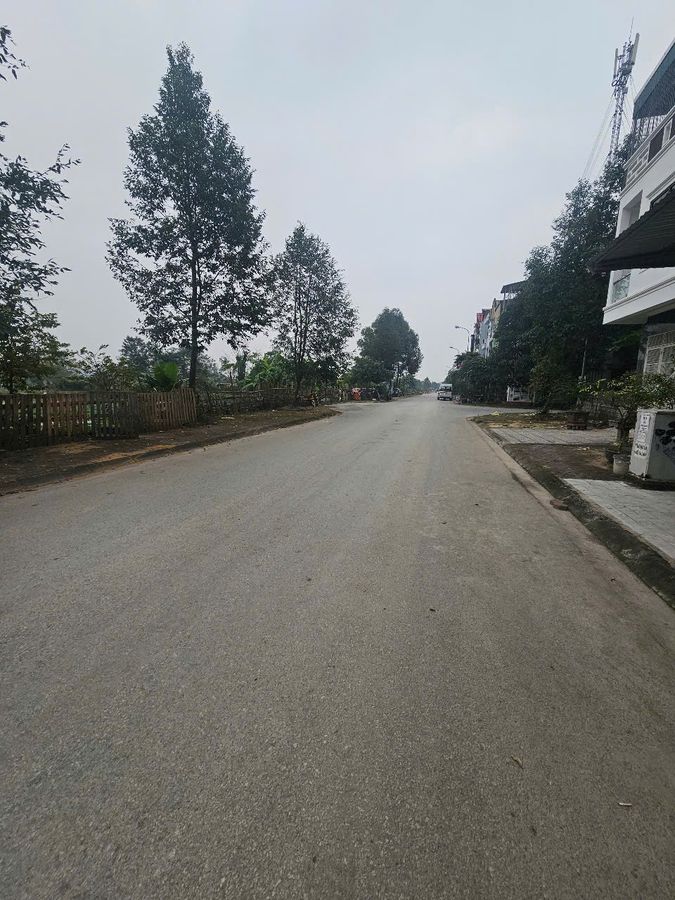 Bán lô đất đẹp mbqh 6804 Phú Sơn - 67,5m² hướng bắc nhìn hồ sen