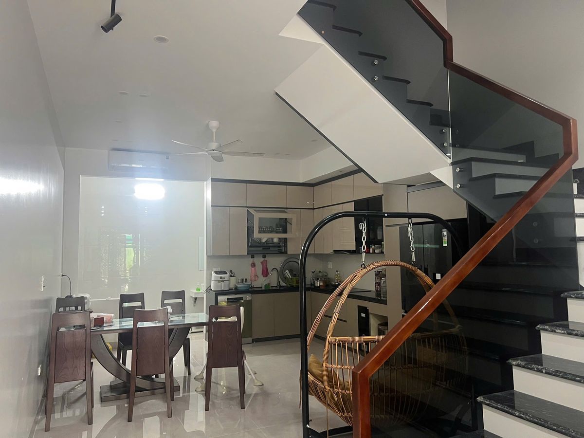 Bán nhà 3 tầng An Hoạch - 5×15m, 4 ngủ, thiết kế hiện đại - đường 10m có vỉa hè - giá chỉ 6 tỷ xxx