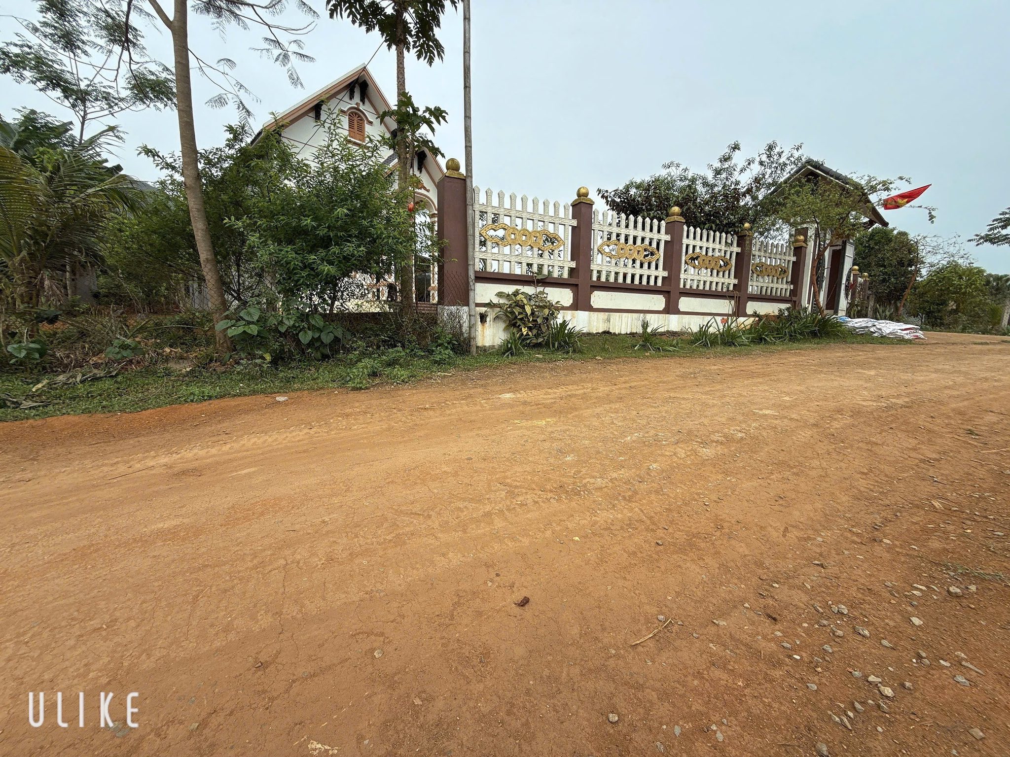 Gần 500m2 đường rộng 8m chỉ 1xx (bao sổ)