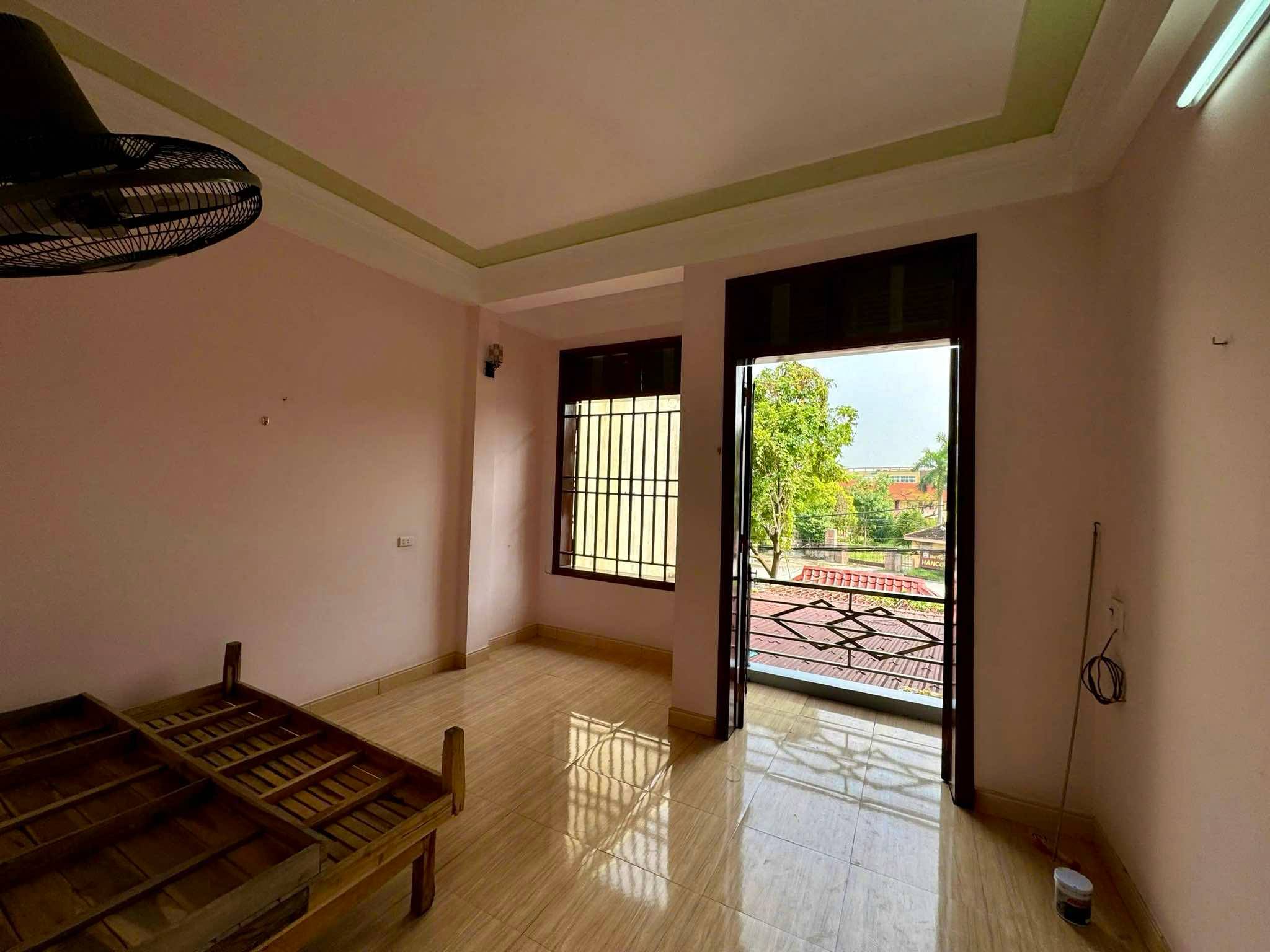 TP Thanh Hoá: Nhà 3 tầng mặt đường QL 1A - mua là lời