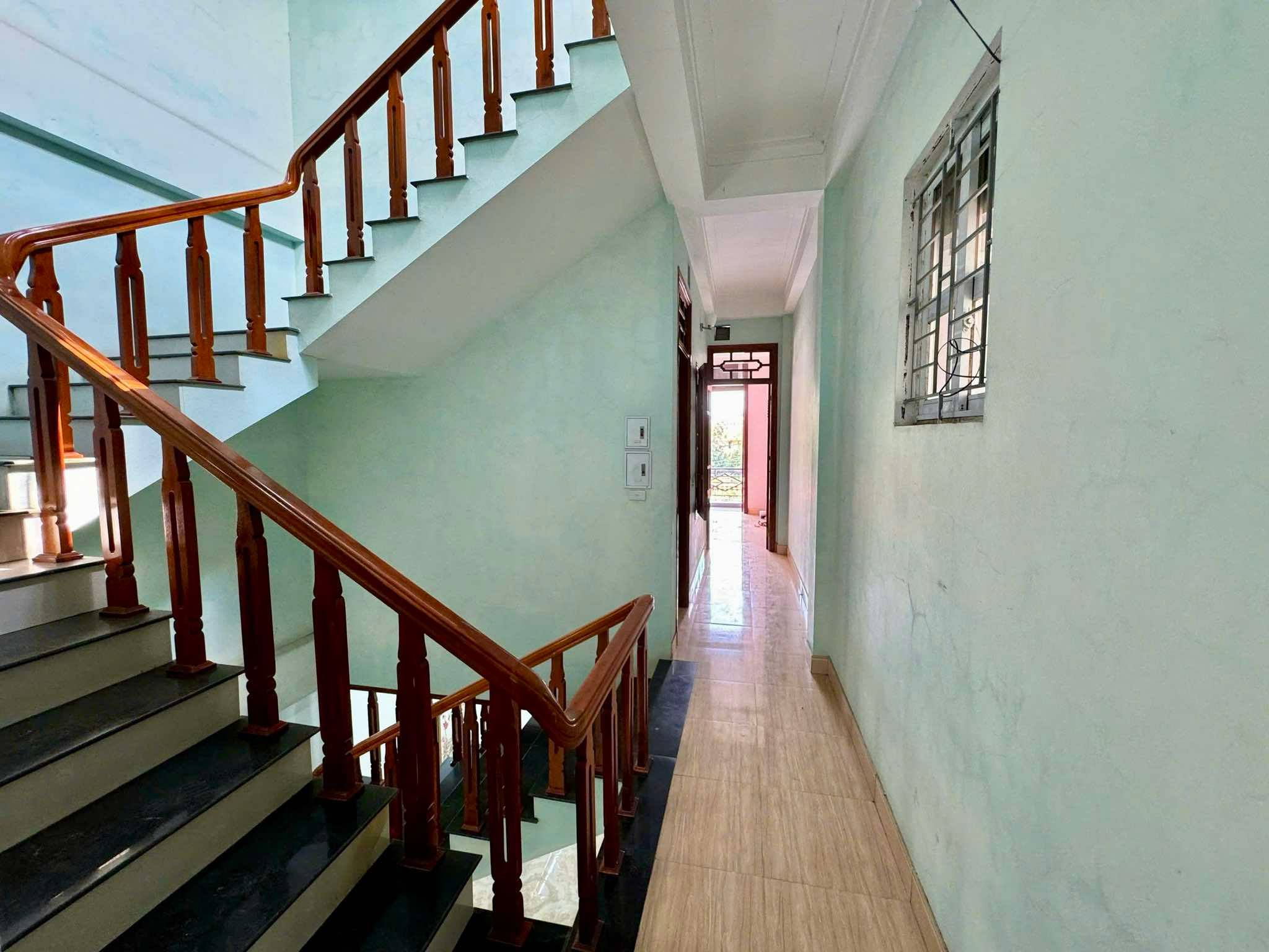 TP Thanh Hoá: Nhà 3 tầng mặt đường QL 1A - mua là lời