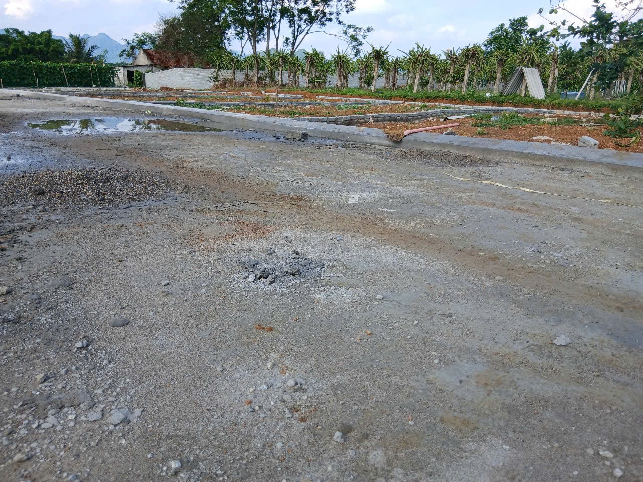 MỞ BÁN LÔ ĐẤT ĐẸP - CÁCH ĐƯỜNG HCM 500M - GẦN KCN THẠCH QUẢNG Vị trí: Xã Thạch Quảng, huyện Thạch Thành, Thanh Hóa.