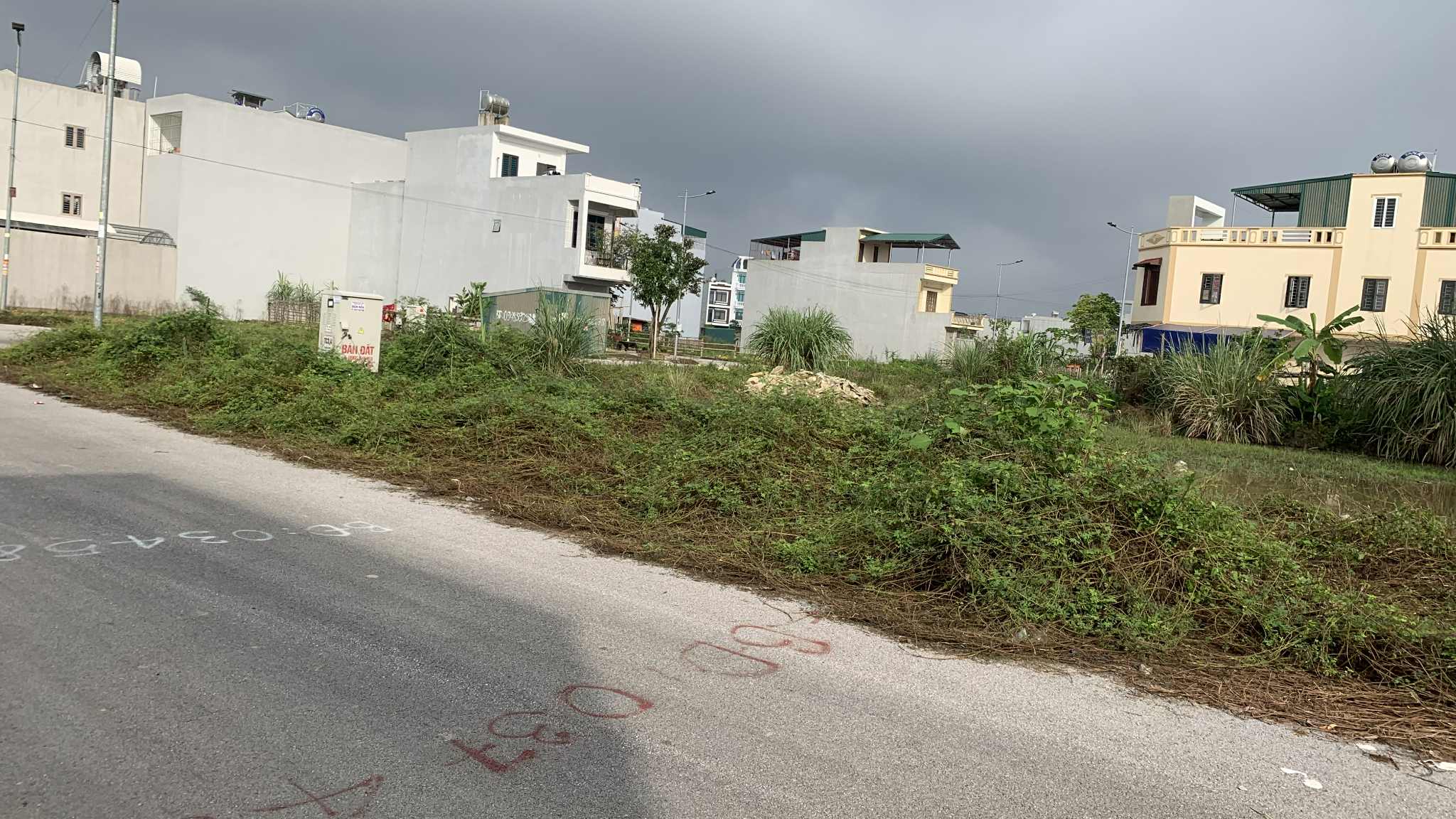 Bán lô đất TĐC HỒ NÚI LONG