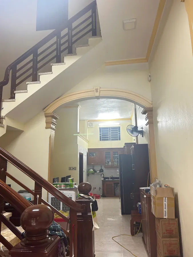 Bán nhà 3 tầng đẹp phố Lê Văn Hưu Thanh Hoá