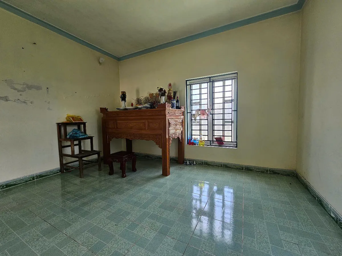 Nhà mái thái 2 tầng, ngay đại lộ ven biển Quảng Hải - Chỉ 1,295tr