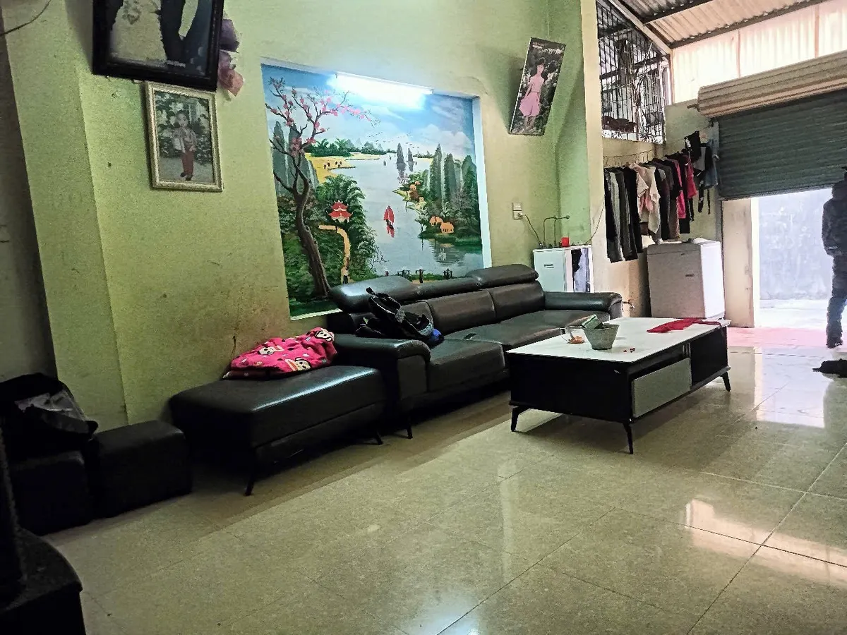 Nhà 2 Mặt Tiền, Cao 1.5 TẦNG Ở QUẢNG THÀNH mà chỉ 1660