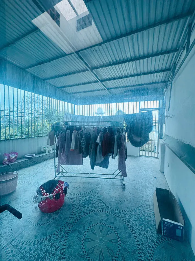 Nhà 3 tầng đẹp như tranh vẽ, ở phường Tào Xuyên, chỉ 4350tr