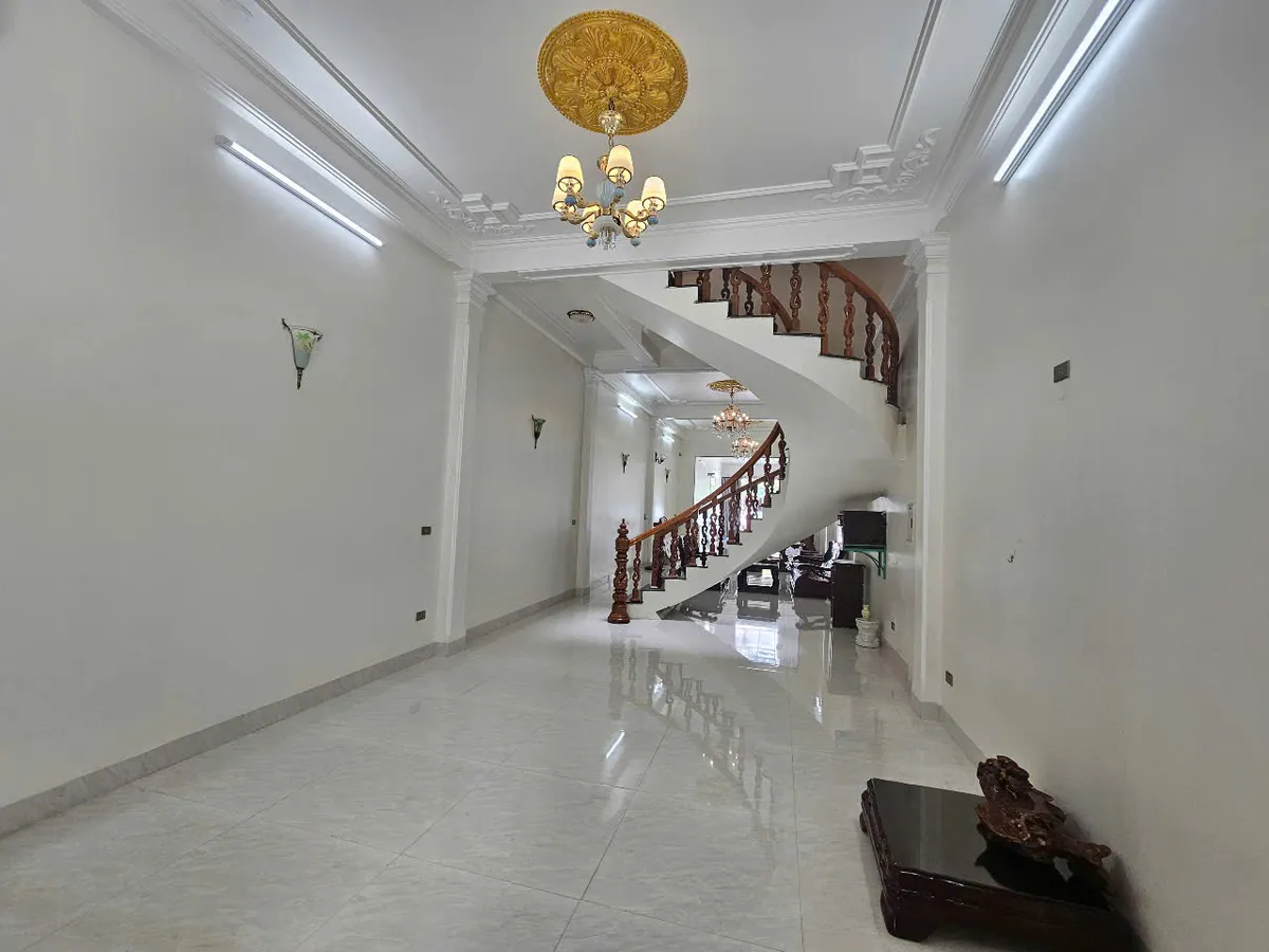 Nhà 3 tầng mặt đường 40m - Nguyễn Đình Thuần/Thanh Hoá