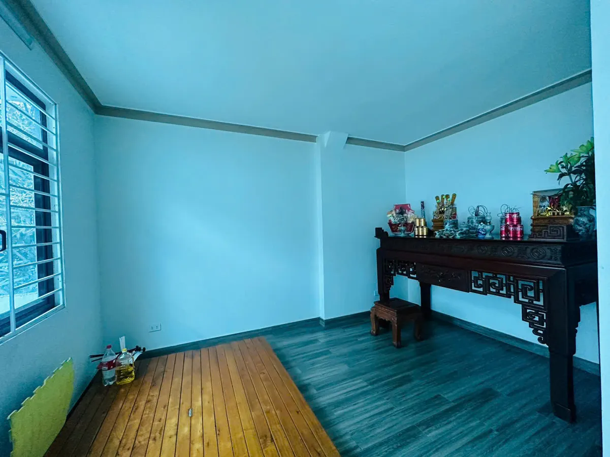 Nhà 3 tầng đẹp như tranh vẽ, ở phường Tào Xuyên, chỉ 4350tr