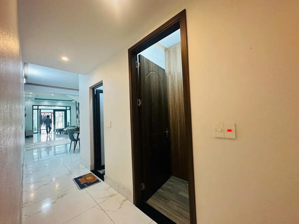 Nhà 3 tầng đẹp như tranh vẽ, ở phường Tào Xuyên, chỉ 4350tr